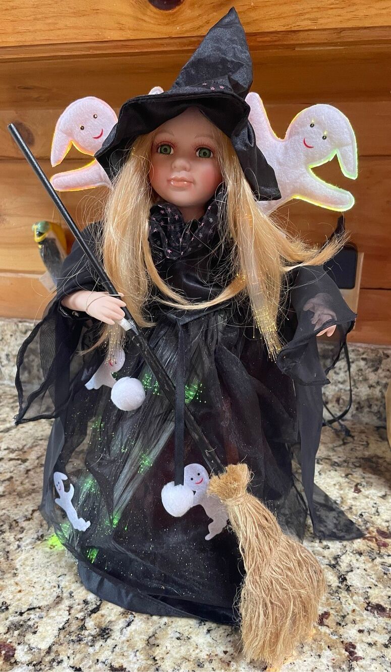 Vintage Decorative Halloween Witch